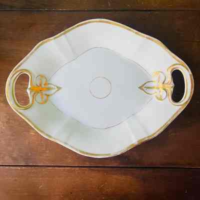 White porcelain platter of the Johns family, c. 1860s-1870s