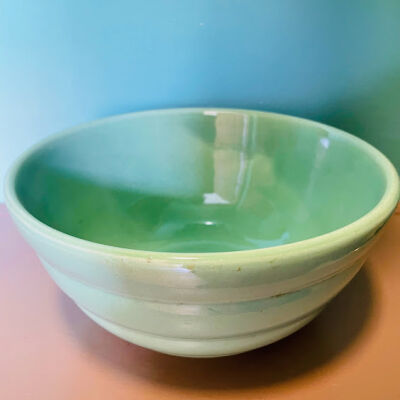 Bauer applegreen ceramic mixing bowl of the Blake-Dyer family, c. 1930s-1940s