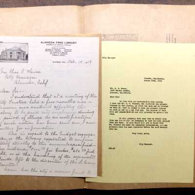 Folder with papers about the Alameda Free Library, 1919