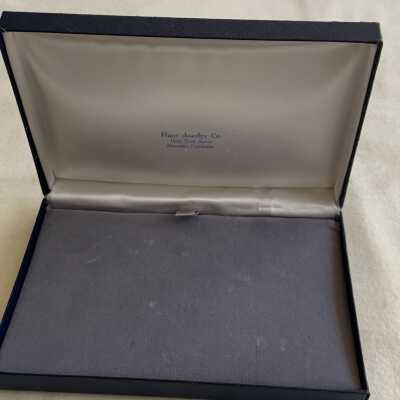 Advertising Box from Hunt Jewelry, Park Street