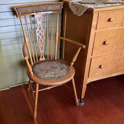 Pseudo colonial reproduction reception chair, late 1890s