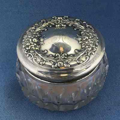 Harriet Holmes Haslett's Glass Trinket box with silver lid with entwining flowers, late 1890s - early 1900s
