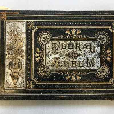 Autograph album of a member of the German community, 1880s