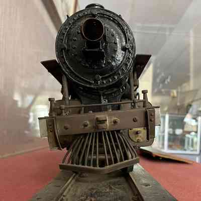1902 Steam train model, 1950s