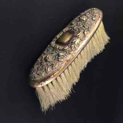 Oval hat brush of the Macdonald family, c. 1900