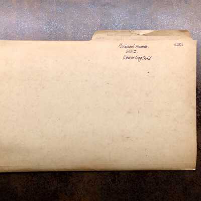 Folder with papers regarding residents who served in WW I, 1919