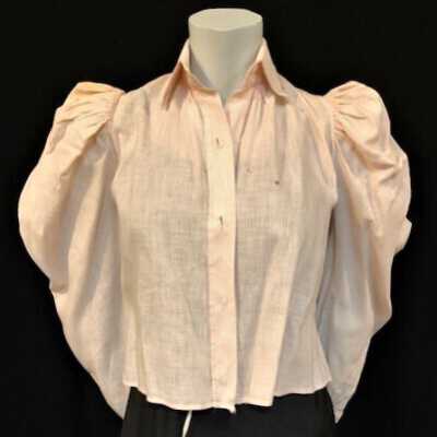 Blouse or shirtwaist of cotton pin stripe with leg-of-mutton sleeves, c. 1890s