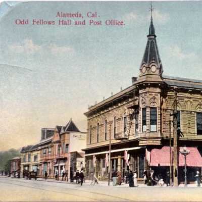Postcard Odd Fellows Hall, c. 1912