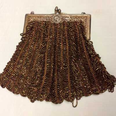 Crocheted beaded purse with filigree clasp, c. 1910-1920