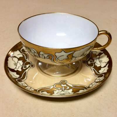 Haviland Cup and Saucer hand-painted by Anna J. Spreckels in art nouveau style, c. 1912