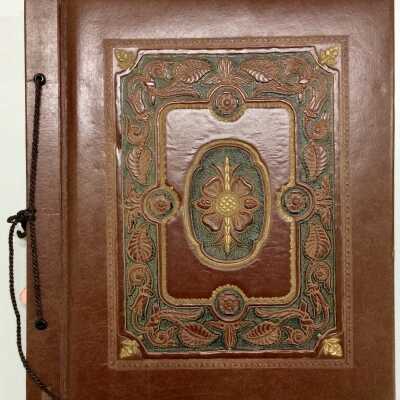 Scrap book of clippings about Alameda Community Chest, from Times Star, 1947