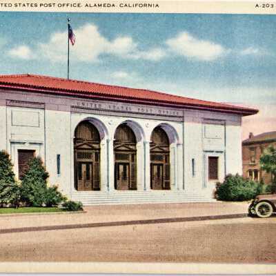 Photo postcard exterior Alameda Post Office, late 1920s