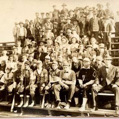 Photo postcard of the Wilson School baseball team, Licoln Park, 1909