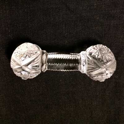 Cut-glass barbell-shaped crystal knife rest, early 1900s
