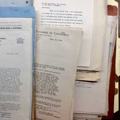 Archives from City Hall pertaining to (bus) transportation, 1928-1951