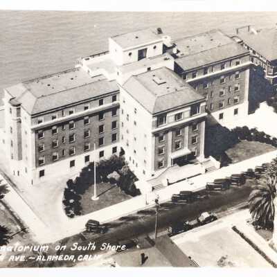Photo postcard Alameda Sanatorium, late 1920s