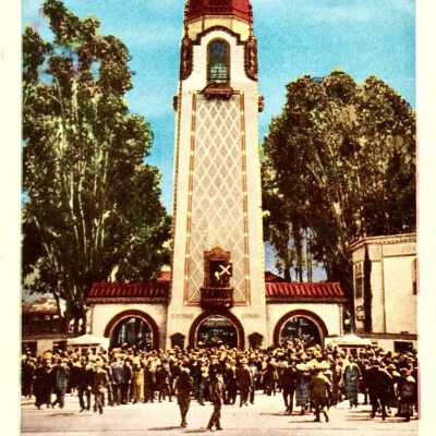 Postcard of Entrance Tower, Neptune Beach, c. 1930