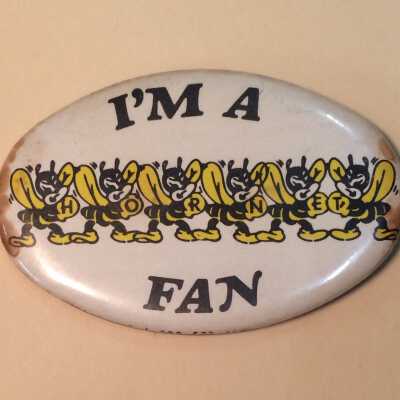 Hornet 'I'M A FAN' button, Alameda High School, c. 1970