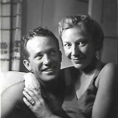 Howard Bernad & Ruth Fiene, Hawaii WWII, c. 1945