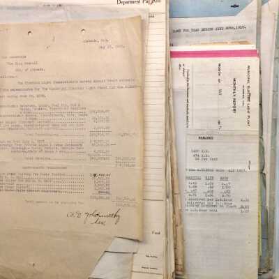 Financial documents relating to the Electric Light Plant, 1917-1925
