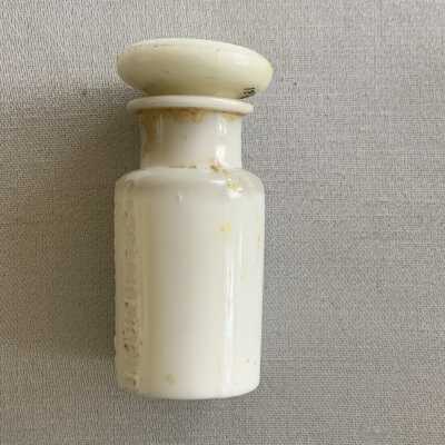 Medicine Bottle owned by Dr. W. L. Twichell, before 1886