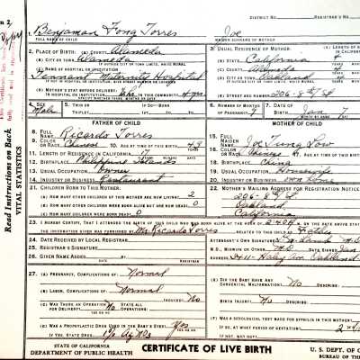 Birth Certificate Form, issued by the State, from Tennant Maternity Hospital, 1945
