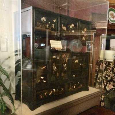 Chinese Rosewood Cabinet, late 19th century