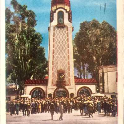 Postcard entrance to Neptune Beach, 1927