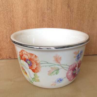 Neptune Theatre Hotover-Harker China small bean pot, 1930s