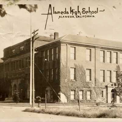 Postcard of the 1902 'Alameda High School', 1911