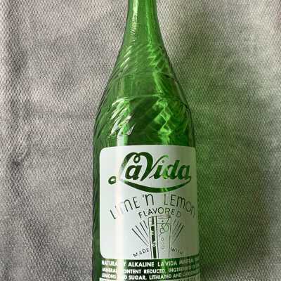 La Vida mineral water bottle, bottled by the Otzen Brothers Bottling Company, 1935-1936