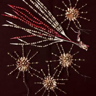 Christmas decorations used by the Daughters of St. George, prior 1976