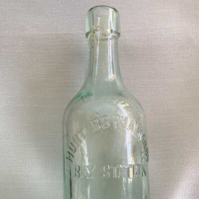 Bottle from Hunter's Pharmacy, from yard at 2811 Encinal Ave, early 1900s