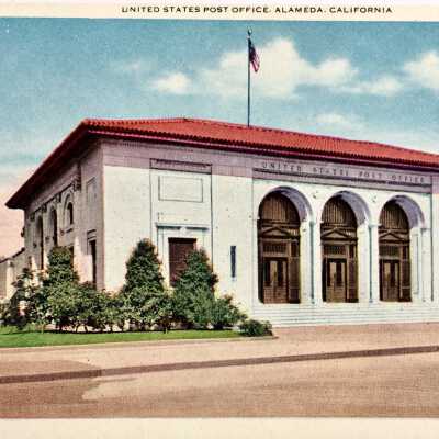 Lithograph postcard of main facade United States Post Office, late 1920s