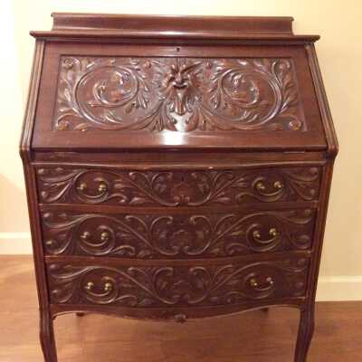 Lady's drop-leaf desk with 3 drawers and pigeon holes, 1894-1895