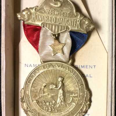 WWI medal posthumously awared to Miss Thelma Eisfeldt, 1919