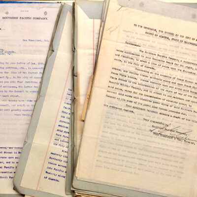 Folder with Miscellaneous City documents, 1908-1911