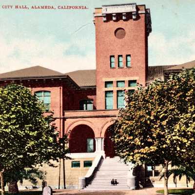 Postcard City Hall prior to installation Krusi clock, early 1900s