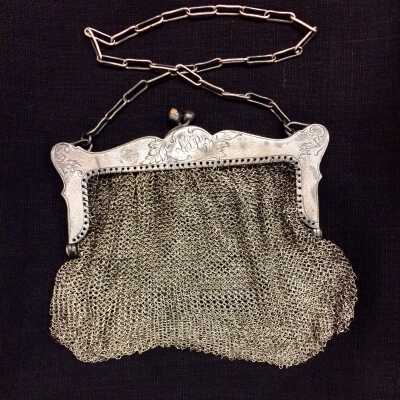 Sterling silver mesh purse of Lulu G. Pegot, c. early 1900s