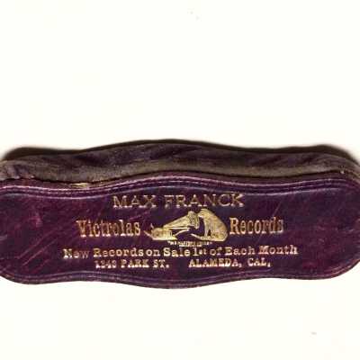 Brush for cleaning phonograph records from Max Franck Music Store, c. 1920s