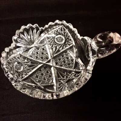 Cut glass crystal nappy serving dish of the Thorpe family, prior 1920