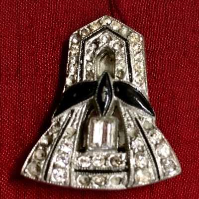 Clasp brooch with art deco design of black glass and rhinestones, 1930