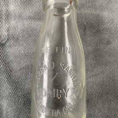 Cloverdale Sanitary, Z Dairy pint milk bottle, prior 2004