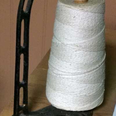 Cast iron twine holder of the Ryals family, early 1900s