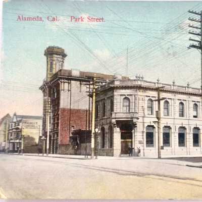 Postcard First National Bank, corner Park and Central, c. 1900s