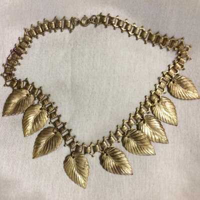 Gold plated brass necklace of chain links with leaves, 1940s