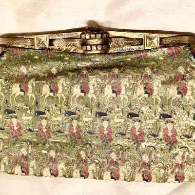 French Evening purse with gold-threading of Dorothy Dyer, c. 1930s