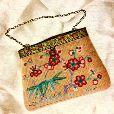 Coral Evening purse of simulated point with oriental flowers and Chinese filigree mounting, 1930