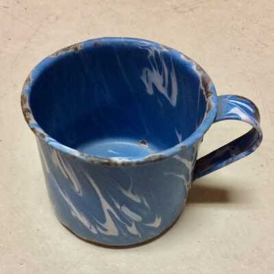 Graniteware cup of the Fowler family, 1920s