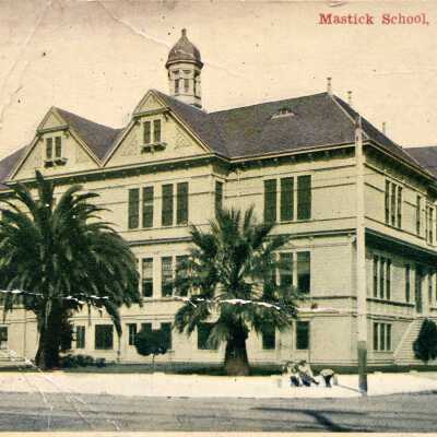 Postcard main facade Mastick School, c. early 1900s